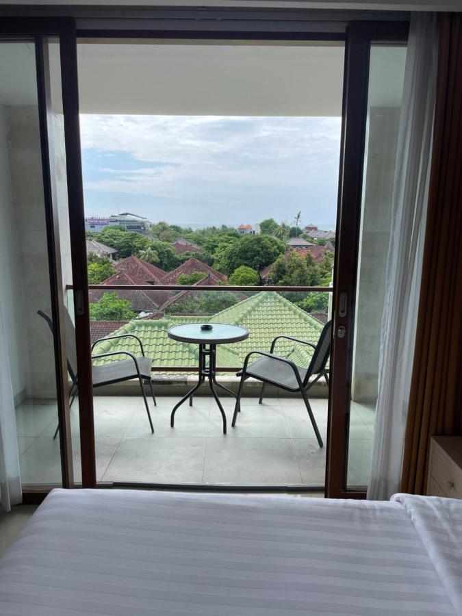 Stylish 2 Bedroom Penthouse Apt, Newly Refreshed, 50 Mbps, Pool, Gym, Resto Kuta Lombok Exterior foto