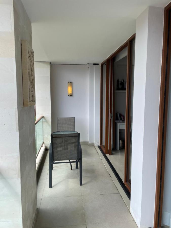 Stylish 2 Bedroom Penthouse Apt, Newly Refreshed, 50 Mbps, Pool, Gym, Resto Kuta Lombok Exterior foto